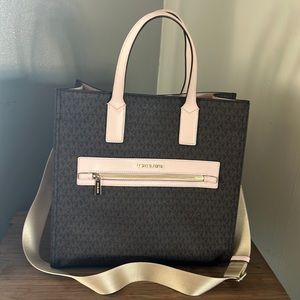 Michael Kors Tote with shoulder strap